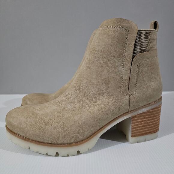 NEW Korks Kork Ease Elsie Ankle Bootie Womens 11 Light Tan Chunky Heel Chelsea - Picture 1 of 12